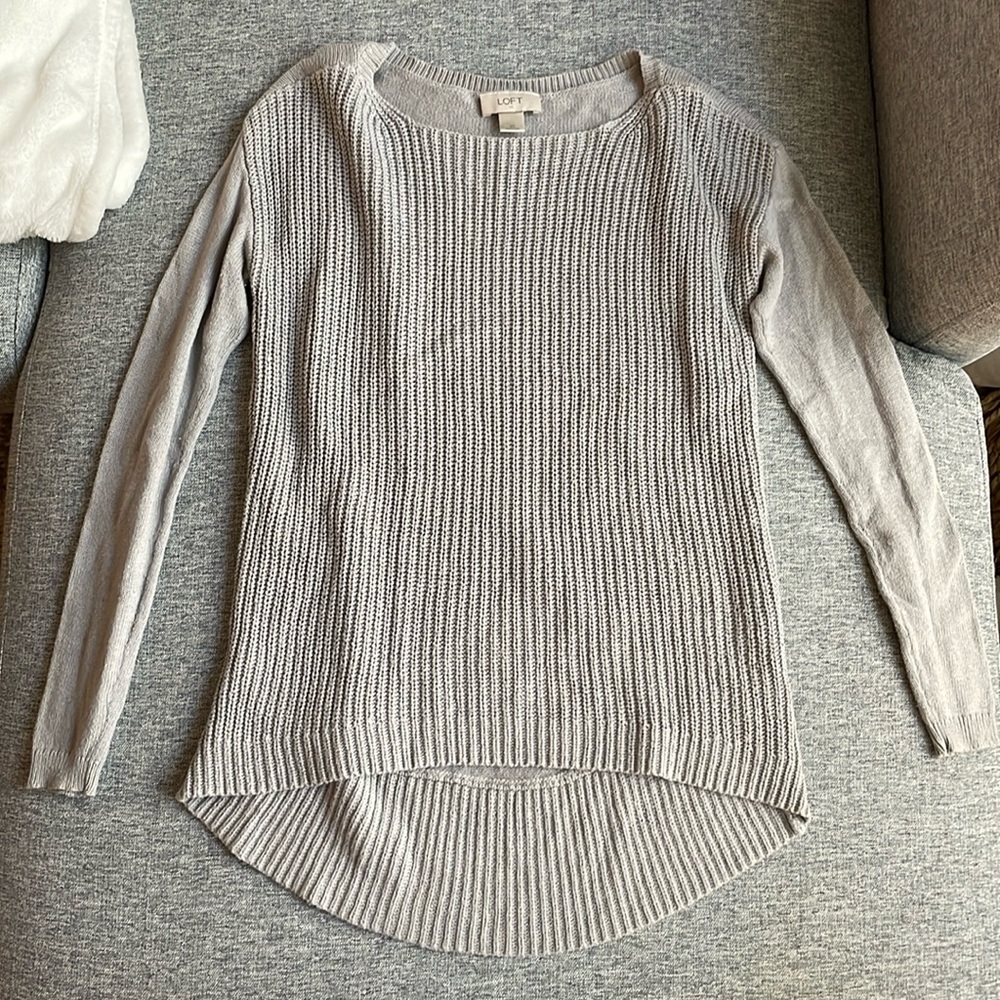 Ann Taylor loft sweater size xs